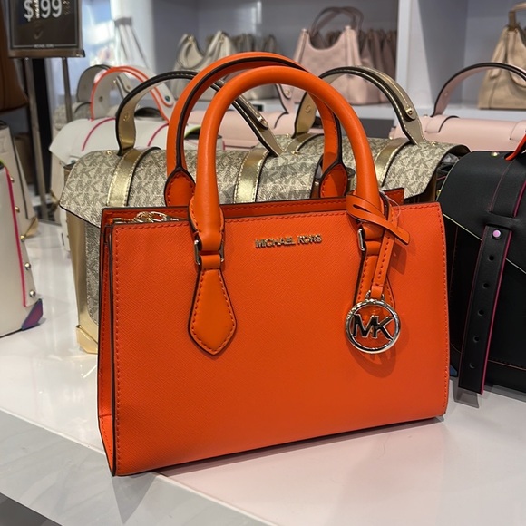 MICHAEL KORS
Sheila Small Faux Saffiano Leather Satchel
Poppy 
NWT - Picture 3 of 16